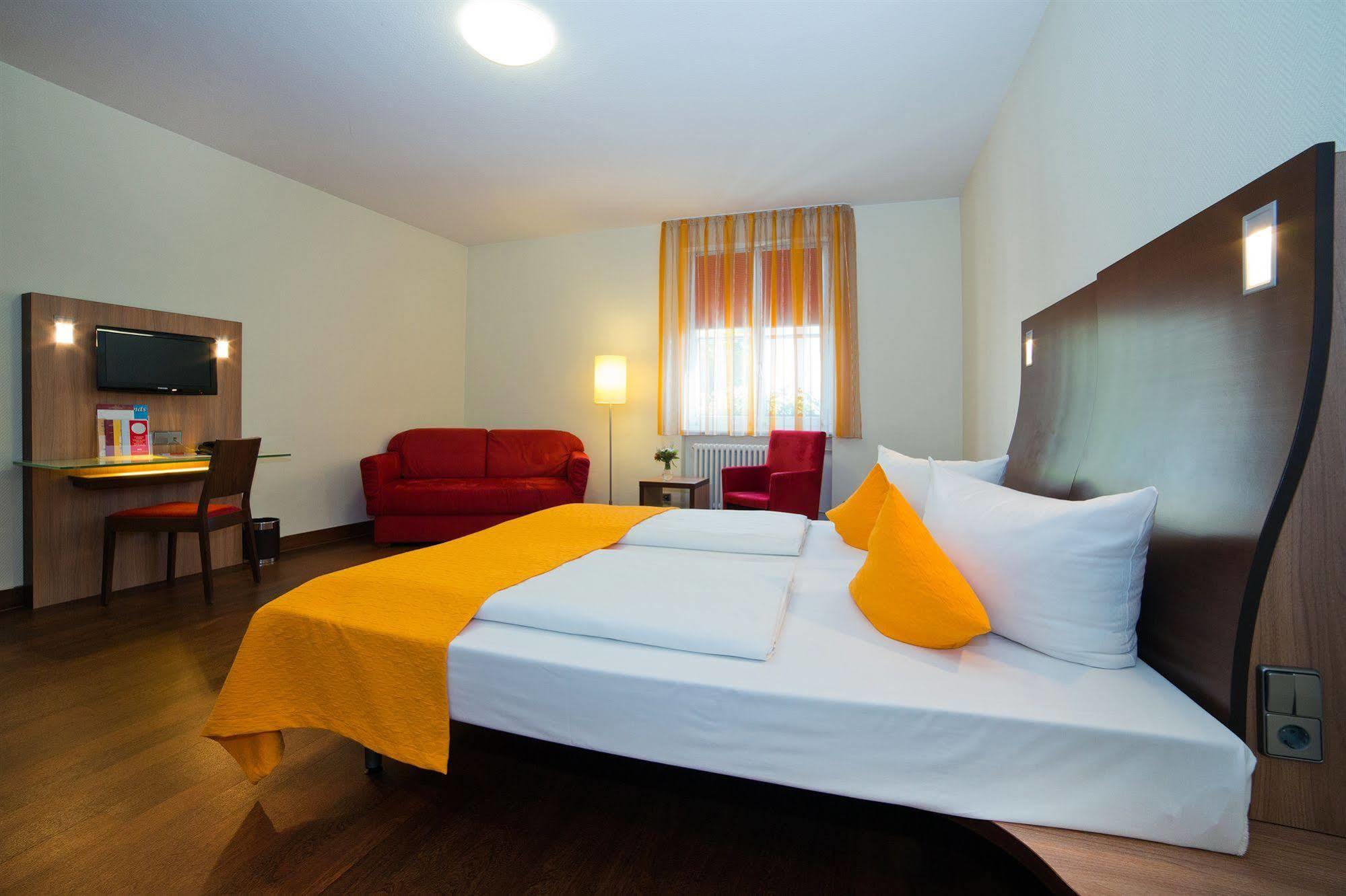 Stadthotel Freiburg Kolping Hotels & Resorts Exterior photo